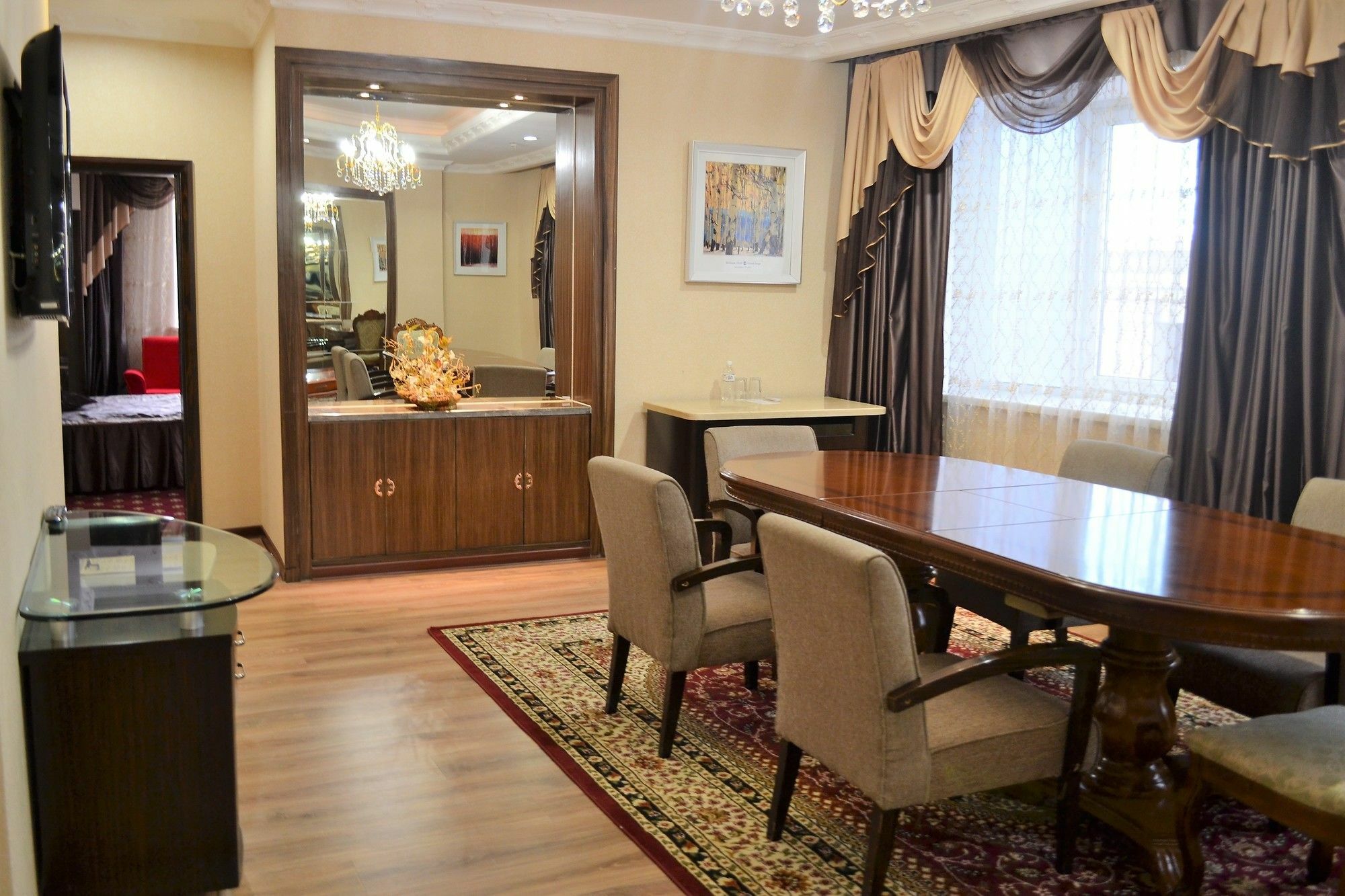 Renion Hills Hotel Almaty Eksteriør billede