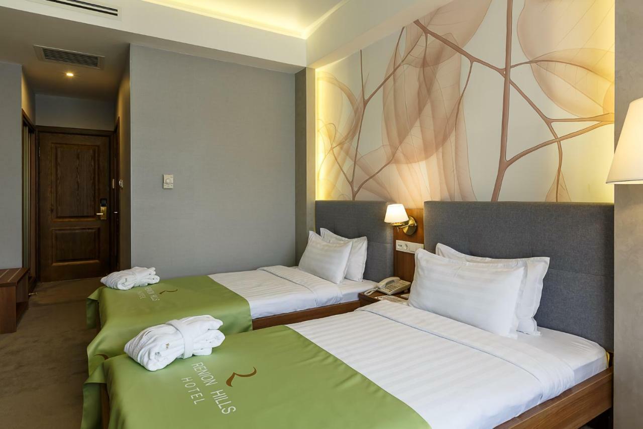 Renion Hills Hotel Almaty Eksteriør billede